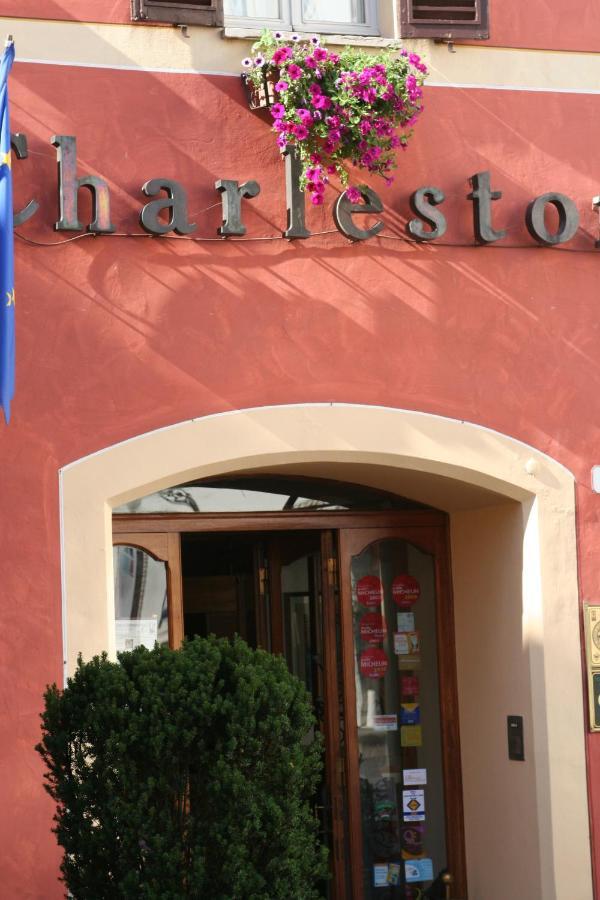Hotel Charleston Сполето Екстер'єр фото